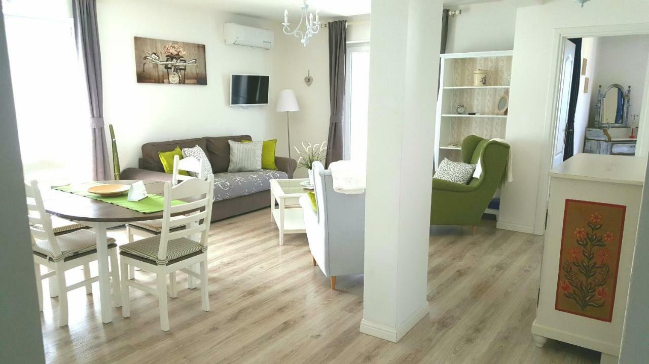 Apartments Villa Harmonie - Adults Only +14 Crikvenica Εξωτερικό φωτογραφία